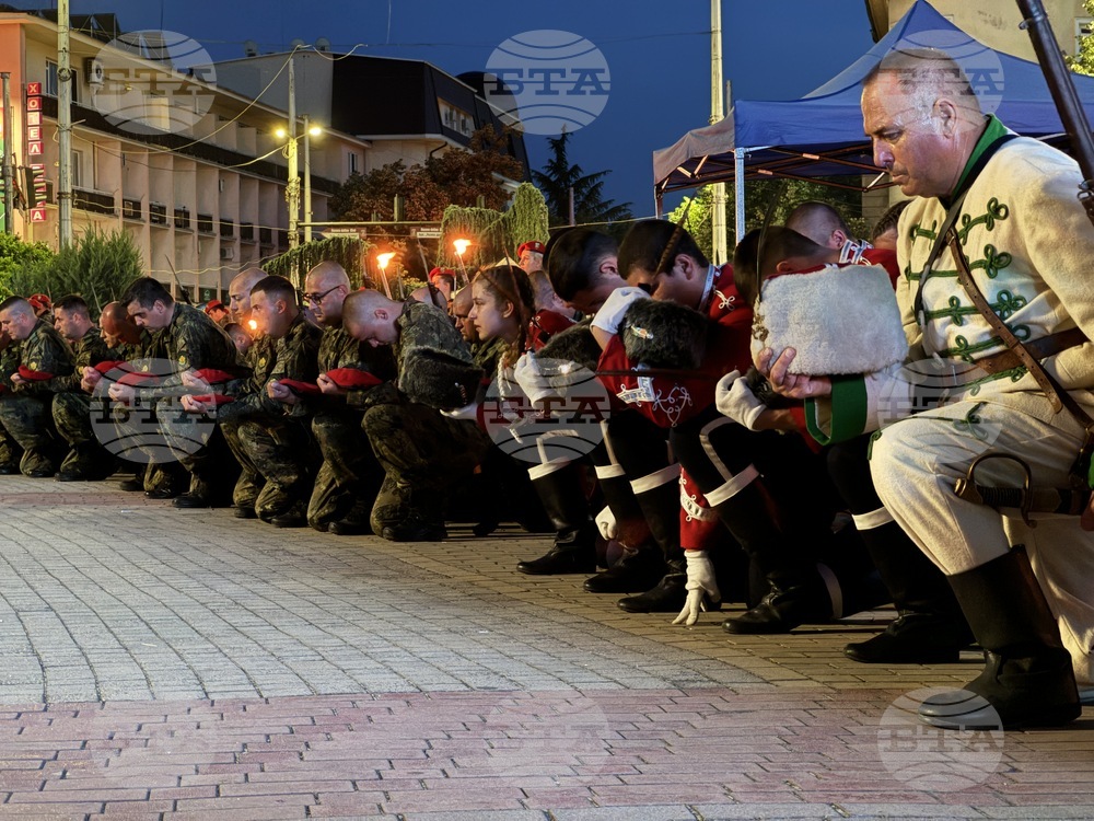 Казанлък - тържествена заря-проверка