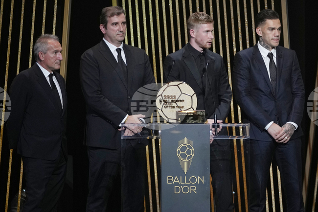 Манчестър Сити се разделя с директора по футболните въпроси Чики Бегиристайн