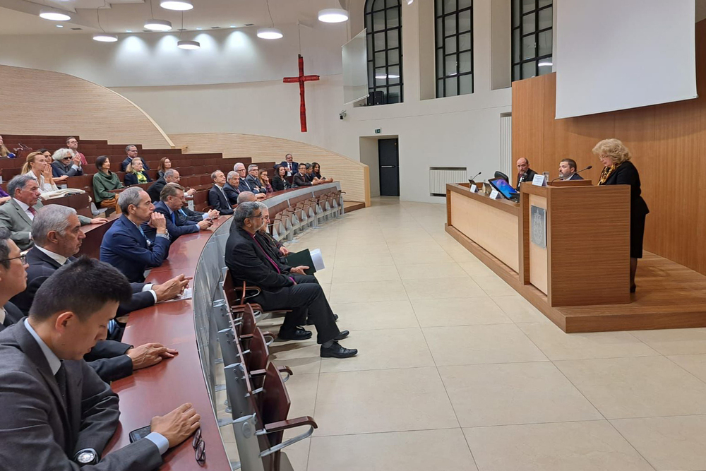 Ватикана - Пътуваща изложба на Държавния културен институт при МВнР