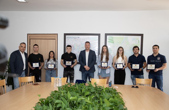 Община Стара Загора: Кметът Живко Тодоров награди успешни състезатели на Боен клуб „Атила“