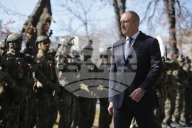 Румен Радев - празник на военните парашутисти - отбелязване