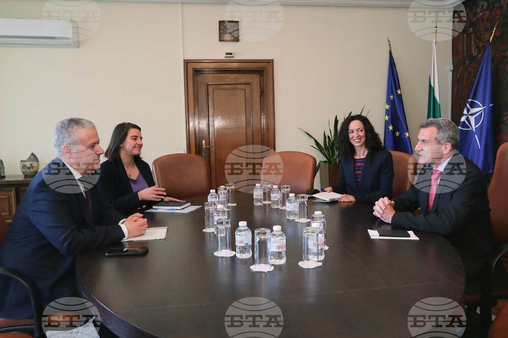 Deputy Foreign Minister Kondov Meets with Spanish Ambassador Berrio