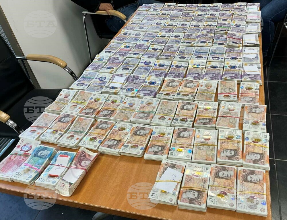 На "Капитан Андреево" са осуетени три опита за пренос на недекларирана валута за над един млн. лева