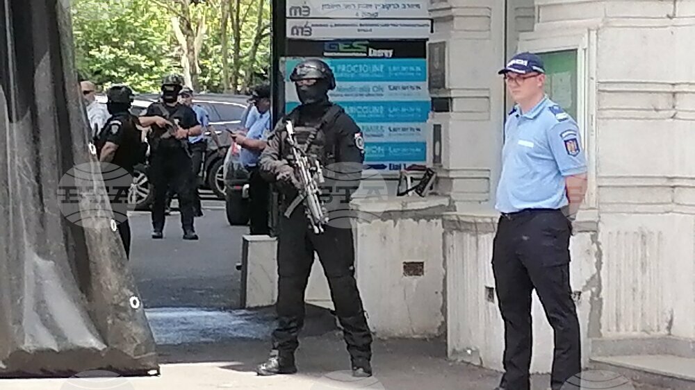Сириец хвърли коктейл Молотов по входа на израелското посолство в Букурещ