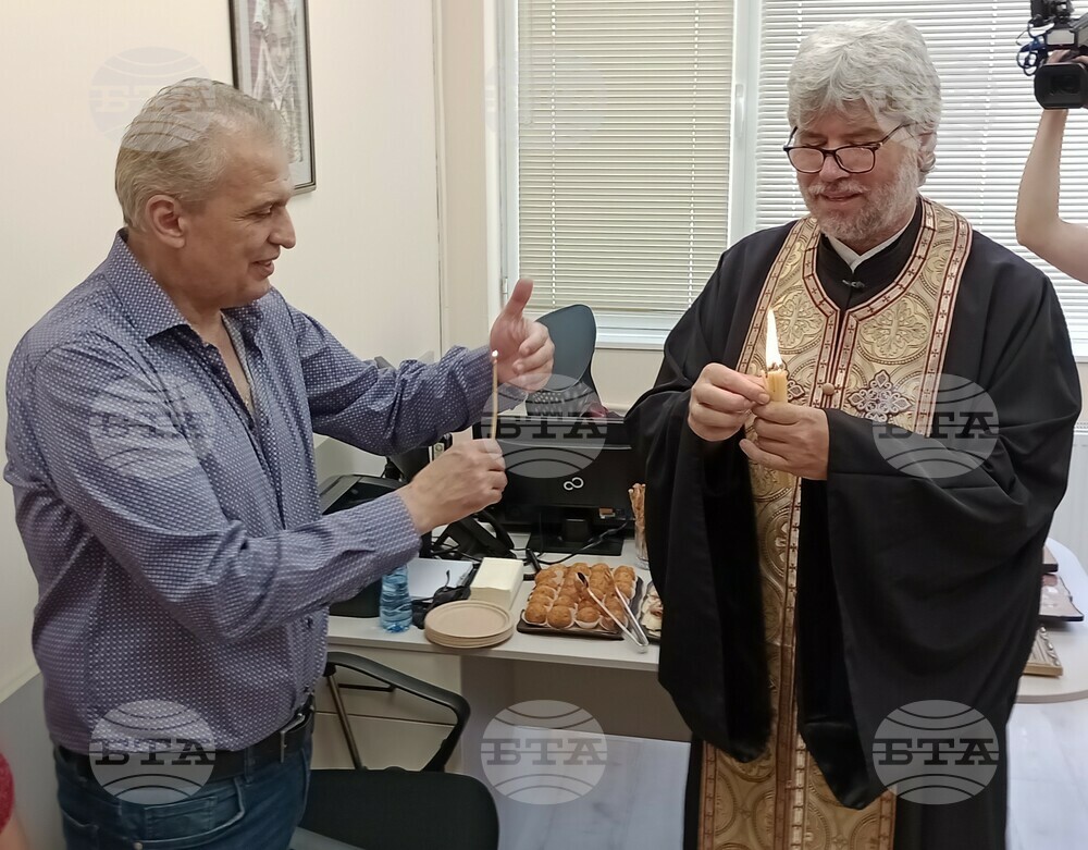 Обновен дежурен кабинет беше официално открит в областната болница във Велико Търново