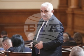 Четиридесет и осмо Народно събрание - първо заседание - откриване