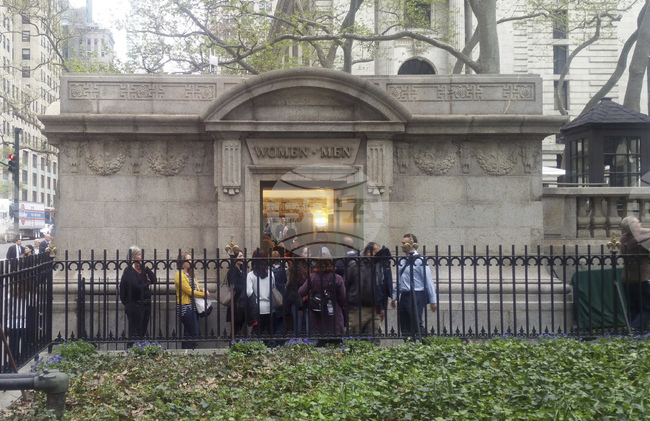 Ню Йорк и Ню Джърси алармират за недостиг на тоалетни по време на Мондиал 2026