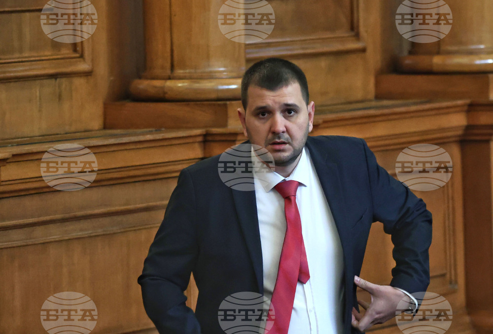 Четиридесет и осмо Народно събрание - първо заседание - Йордан Иванов