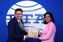 Национален пресклуб - БТА - АРМЕНПРЕС - споразумение - подписване