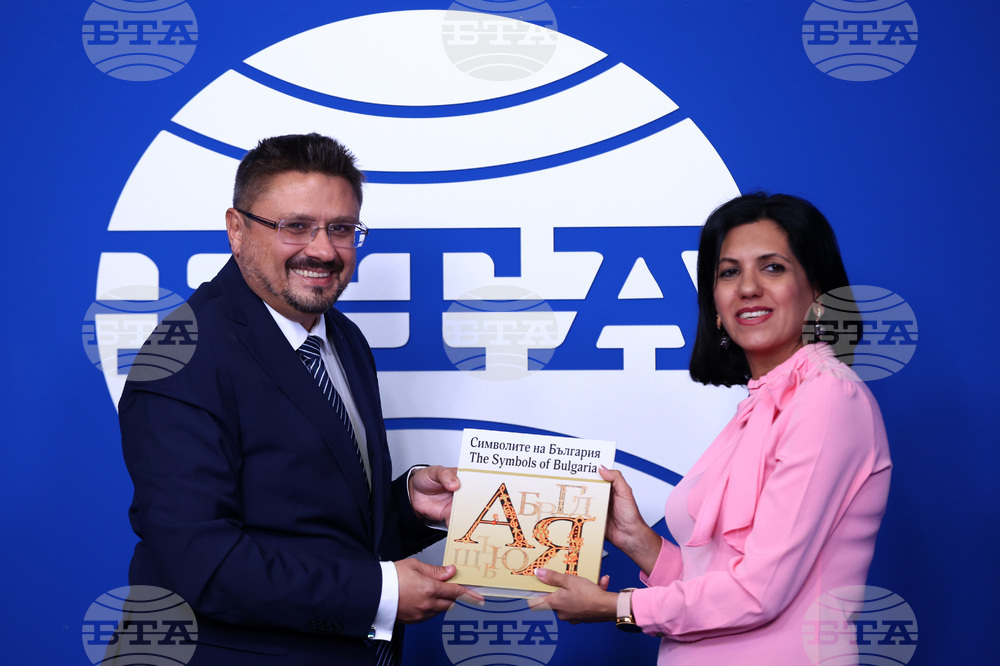 Национален пресклуб - БТА - АРМЕНПРЕС - споразумение - подписване