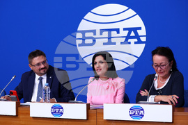 Национален пресклуб - БТА - АРМЕНПРЕС - споразумение - подписване