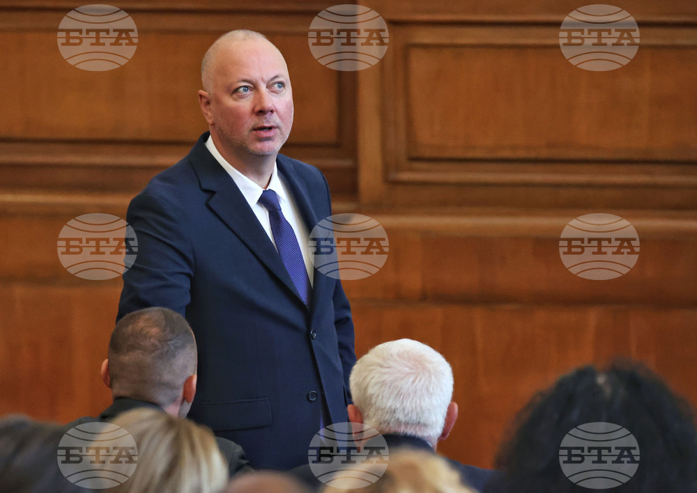 Четиридесет и осмо Народно събрание - първо заседание - Росен Желязков