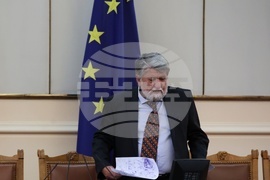 Парламент - първо заседание - избор на председател