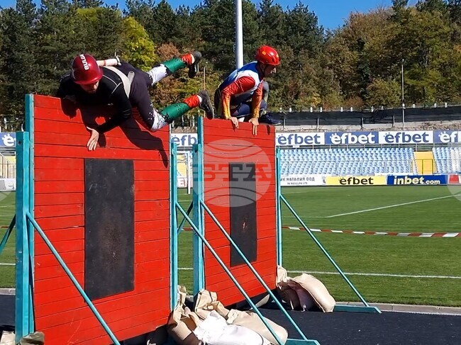 Кърджали - състезание - пожарникари
