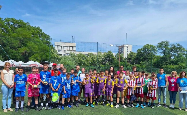 Община Стара Загора: Отборът на Второ ОУ „П. Р. Славейков“ е победител в турнира ,,Футболните отбори срещу агресията“