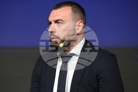 Форум "Шумът на парите"