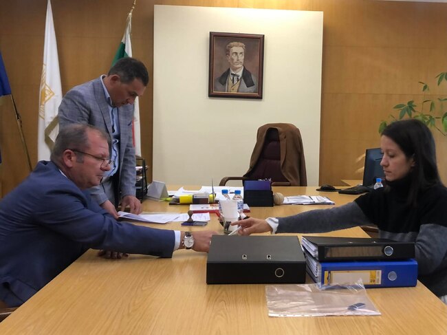 Подписка към искане за провеждане на местен референдум бе внесена в Общински съвет Благоевград 