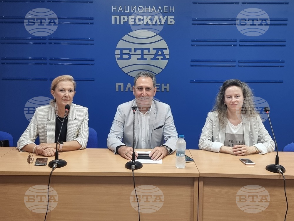 Национален пресклуб на БТА Плевен - фолклорен фестивал