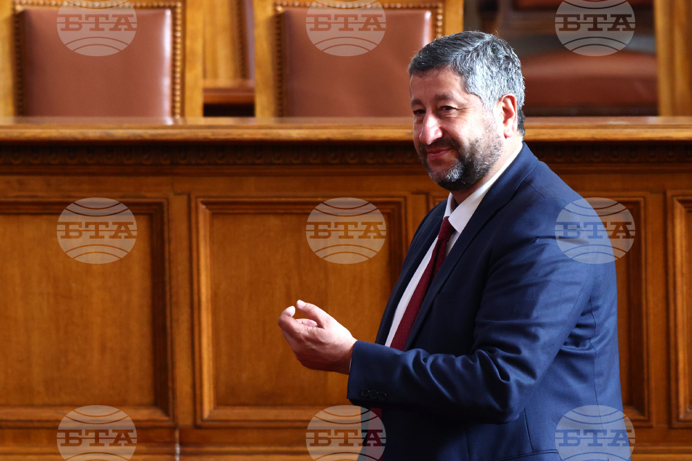 Парламент - заседание - Христо Иванов