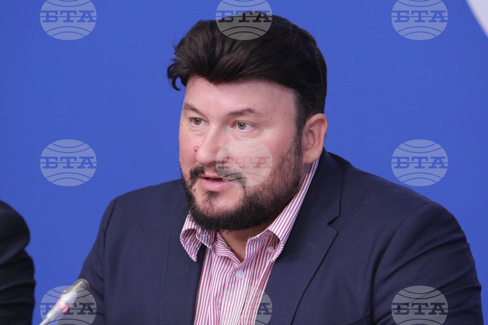 Пресклуб на БТА - адвокати - пресконференция - Светлозар Николов