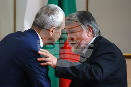 Парламент - заседание