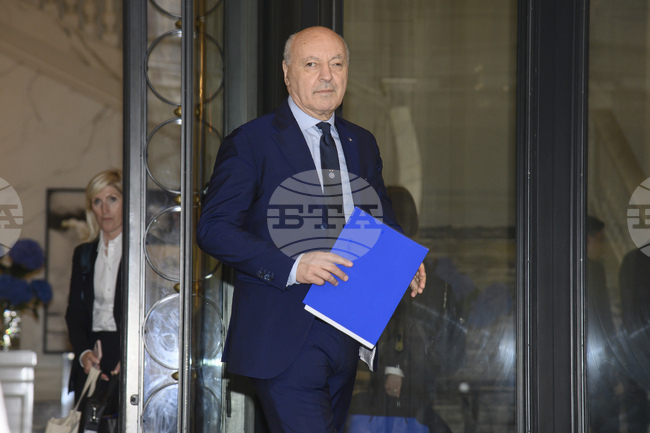 Интер (Милано) ще погаси предсрочно високодоходна облигация на стойност 415 милиона евро до края на месеца, за да си осигури ново финансиране