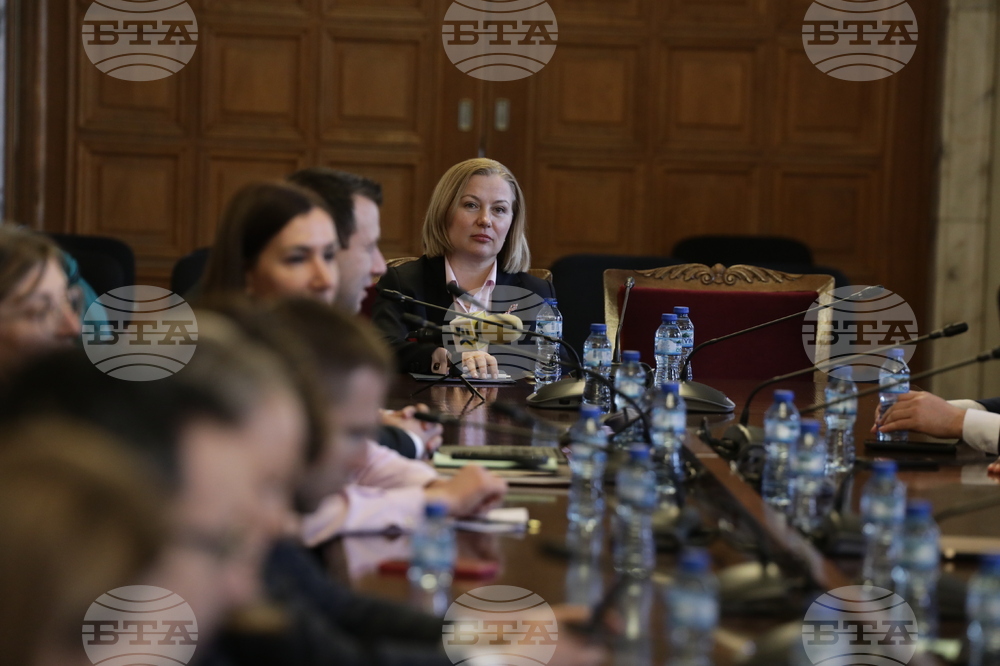 Парламент - Комисия по конституционни и правни въпроси - заседание