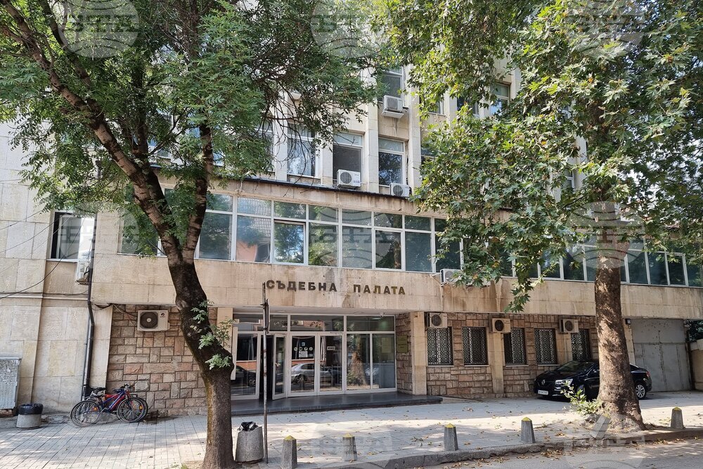 Мъж от Берковица, заплашил майка си с убийство, е задържан с постоянна мярка