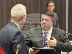 Президентът на Армения лично награди Атанас Зафиров с високо държавно отличие