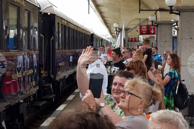 "Ориент експрес" ще пристигне днес в Русе 