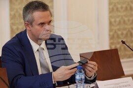 Парламент - Комисията по електронно управление и информационни технологии - заседание