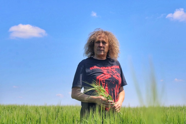 Албена Симеонова: Държавата е мащеха за малките и фамилни ферми