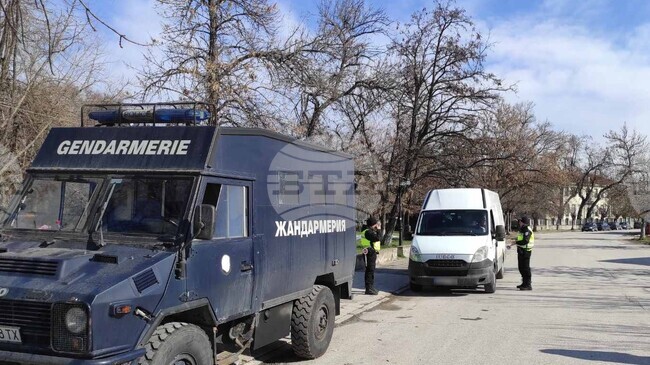 Специализирана полицейска операция се провежда в Асеновград след сбиване между две ромски фамилии, съобщиха от полицията