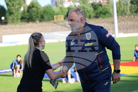 Футбол - Европейска квалификация за жени - България-Румъния