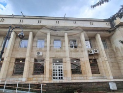 Снимка: Драматичен театър „Борис Луканов“ – Ловеч