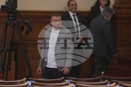 Парламент - заседание - Христо Петров