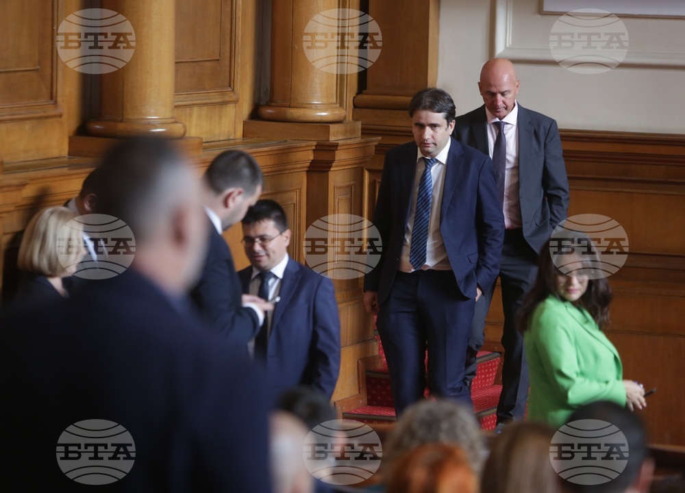 Парламент - заседание - Божидар Божанов