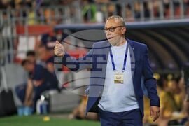 Румъния - футбол - национални отбори - приятелска среща - Илиан Илиев