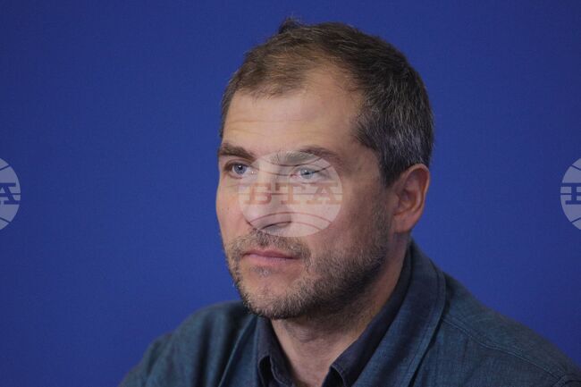 Режисьорът Камен Калев се отказва от наградата "Златен век" на Министерството на културата