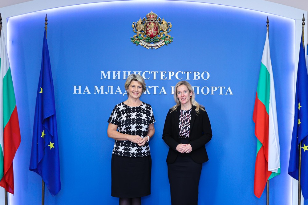 Министър Весела Лечева проведе среща с представителя на УНИЦЕФ за България Кристина де Бройн