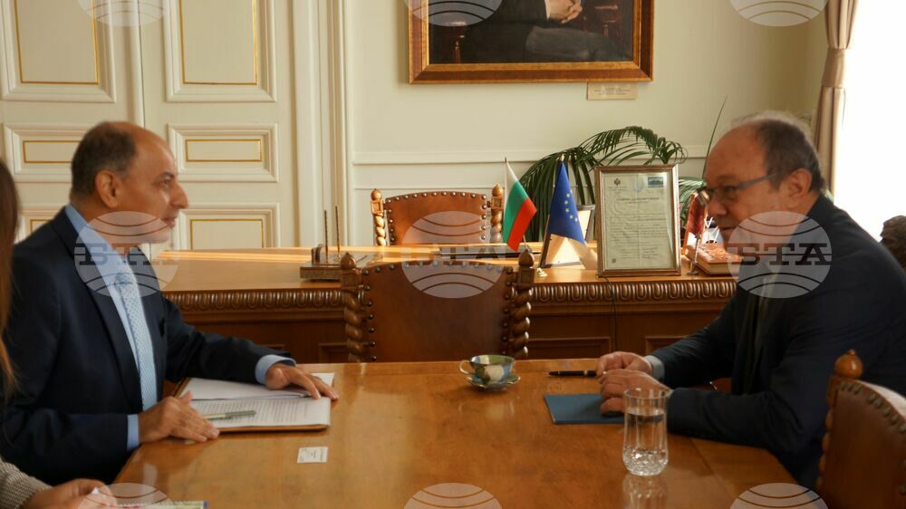 Bulgarian Academy of Sciences Chairman Revalski Confers with Egyptian Ambassador to Sofia Khaled Ibrahim Emara