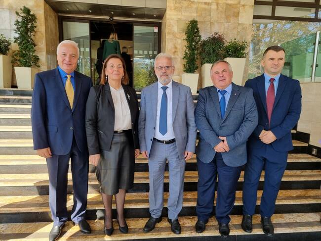 Парламентът и Държавният завод за ревизия на Северна Македония подписаха меморандум за „Подобряване на външния одит и парламентарния надзор“