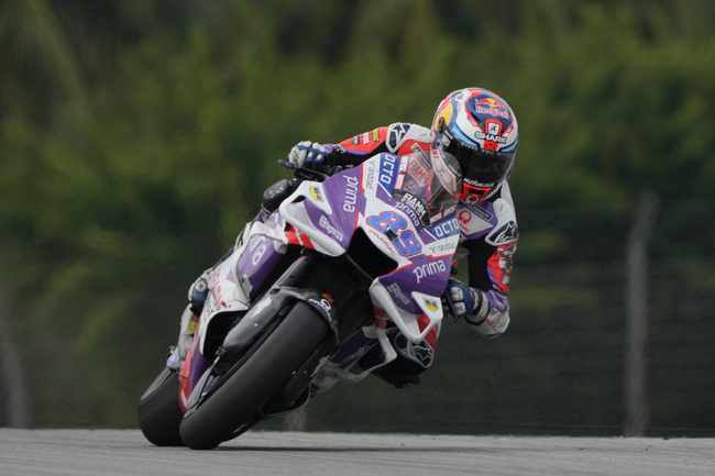 Испанецът Хорхе Мартин спечели квалификацията за място в клас MotoGP за Гран При на Малайзия по мотоциклетизъм