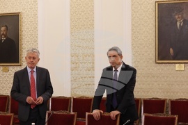 Народно събрание - контактна група - Български възход