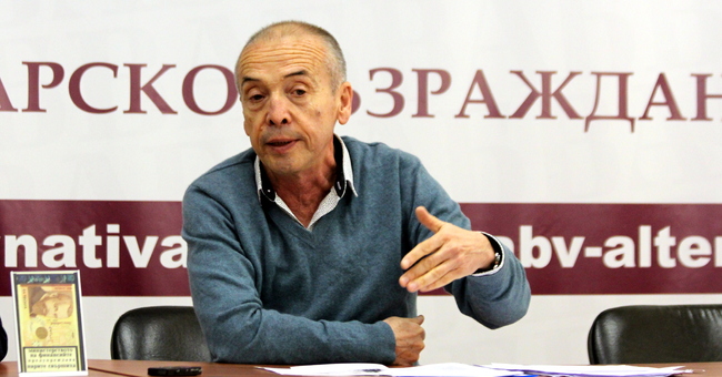 Доц. Атанас Мангъров: COVID в момента е обикновен коронавирус, познат отдавна, няма нищо общо с COVID-19 отпреди две години