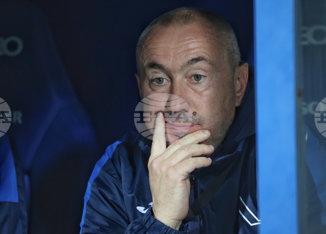 Гьозтепе на треньора Станимир Стоилов загуби като домакин на шампиона Галатасарай в турското първенство