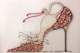 Ловеч -  изложба на гоблени