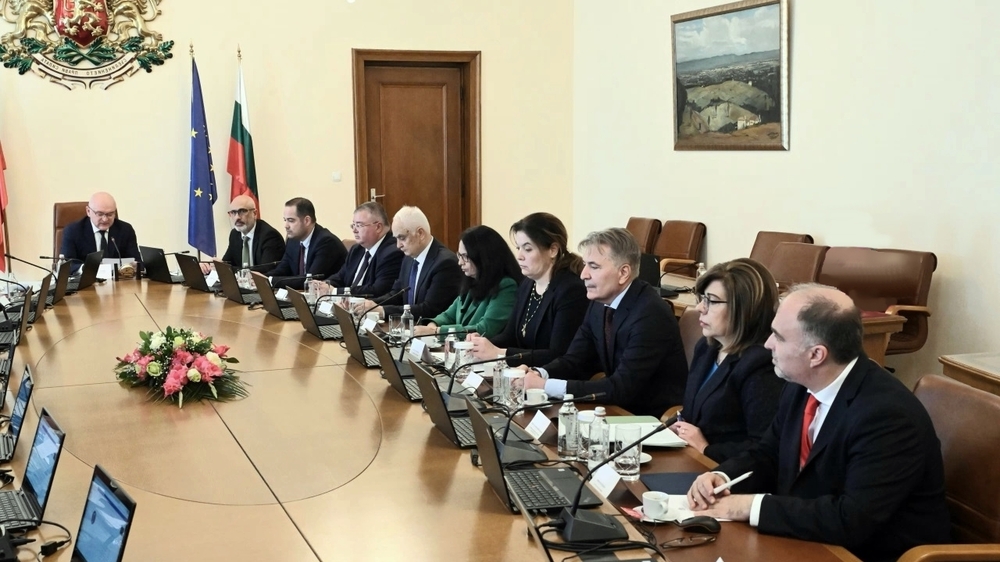 По предложение на министър Найден Тодоров министерският съвет одобри допълнителни 30 милиона лв. за сценичните изкуства по бюджета на Министерството на културата
