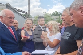 Гълъбово - премиер - пътна блокада - протест