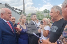 Гълъбово - премиер - пътна блокада - протест